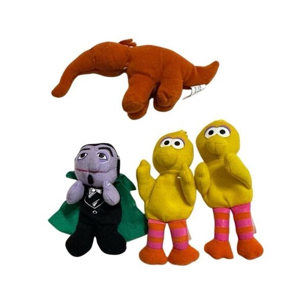 1999 Kelloggs Sesame Street Mini Beans Snuffleupagus, Big Bird, the Count - Picture 1 of 10